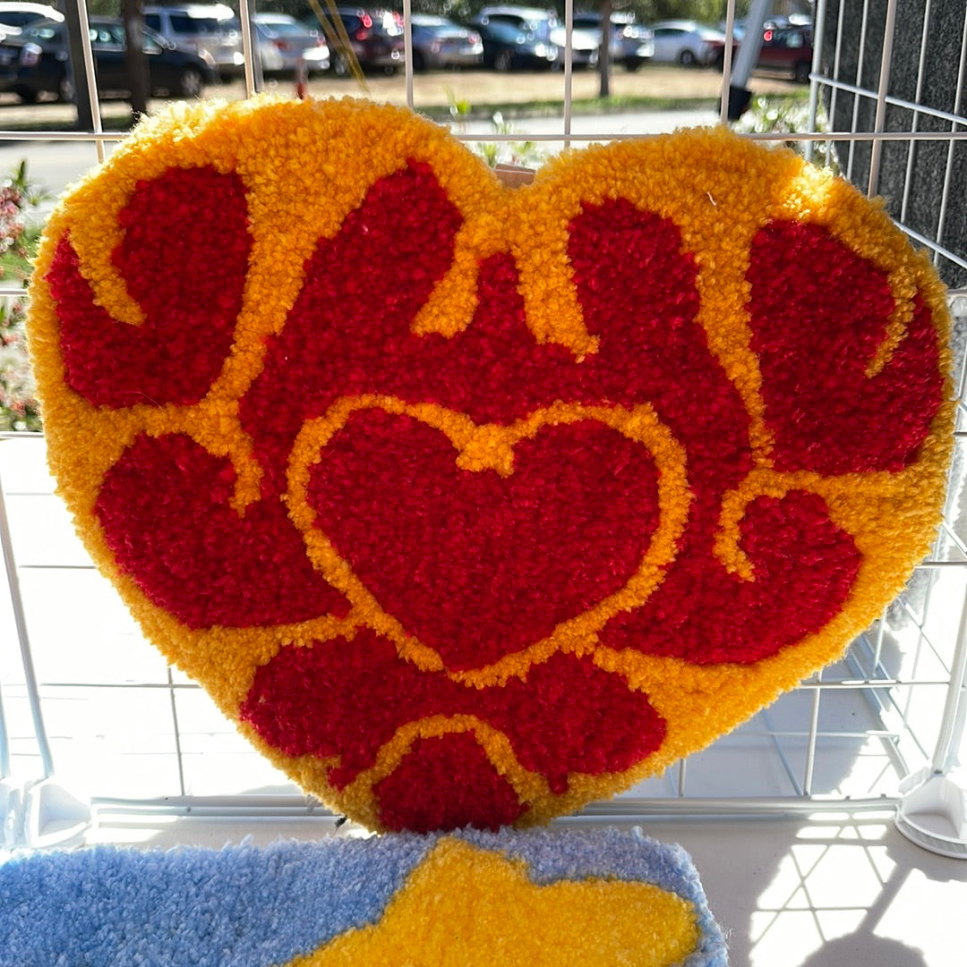 Ornate Heart Rug